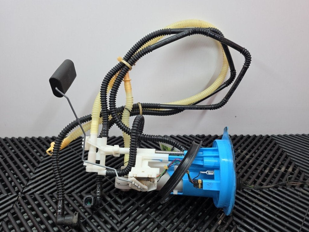 POMPE CARBURANT C Tiguan (5N1 / 2) (|5N0919109C|), Volkswagen, Volkswagen AG, Utilisé, Kundenbetreuung@volkswagen.de