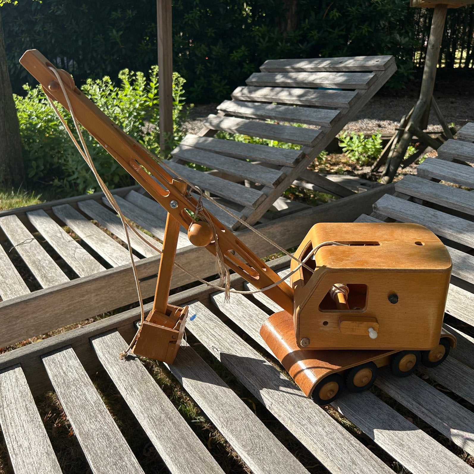 Vintage houten kraan, Kinderen en Baby's, Speelgoed | Buiten | Zandbakken, Ophalen, Gebruikt