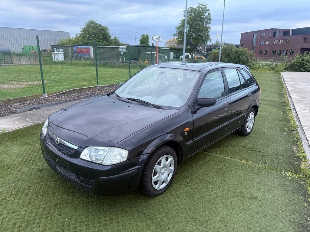 MAZDA - 1999 - 323 - Personenauto, Gebruikt, Bedrijf, Handgeschakeld, Overige carrosserie