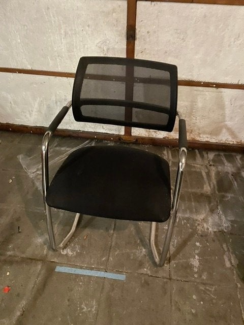 Chaise bureau - GRATUIT à donner, Enlèvement