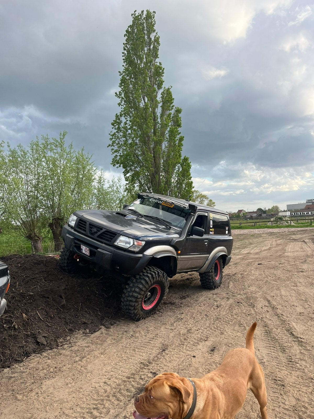 Nissan patrol y61, Auto's, Nissan, Particulier, Patrol, Diesel, Handgeschakeld, Vierwielaandrijving, Ophalen