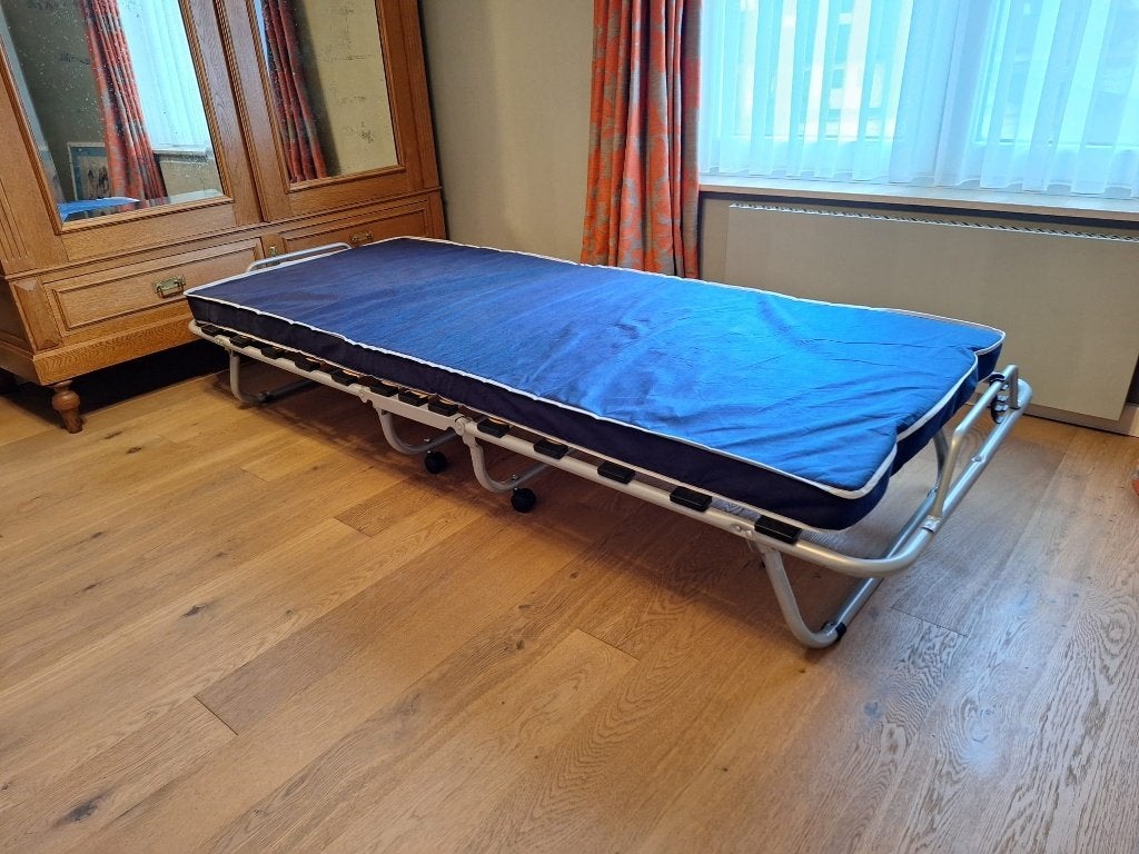 Eenpersoons bed openklapbaar, Ophalen, Gebruikt, 90 cm, Eenpersoons