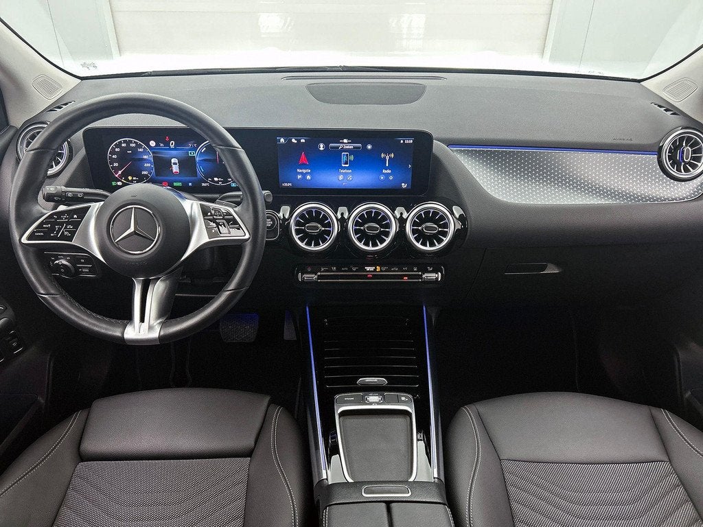 Mercedes-Benz B-Klasse 250 E Luxury Line | Verwarmde Zetels, Auto's, Gebruikt, 4 cilinders, 16 kWh, Automatische klimaatregeling