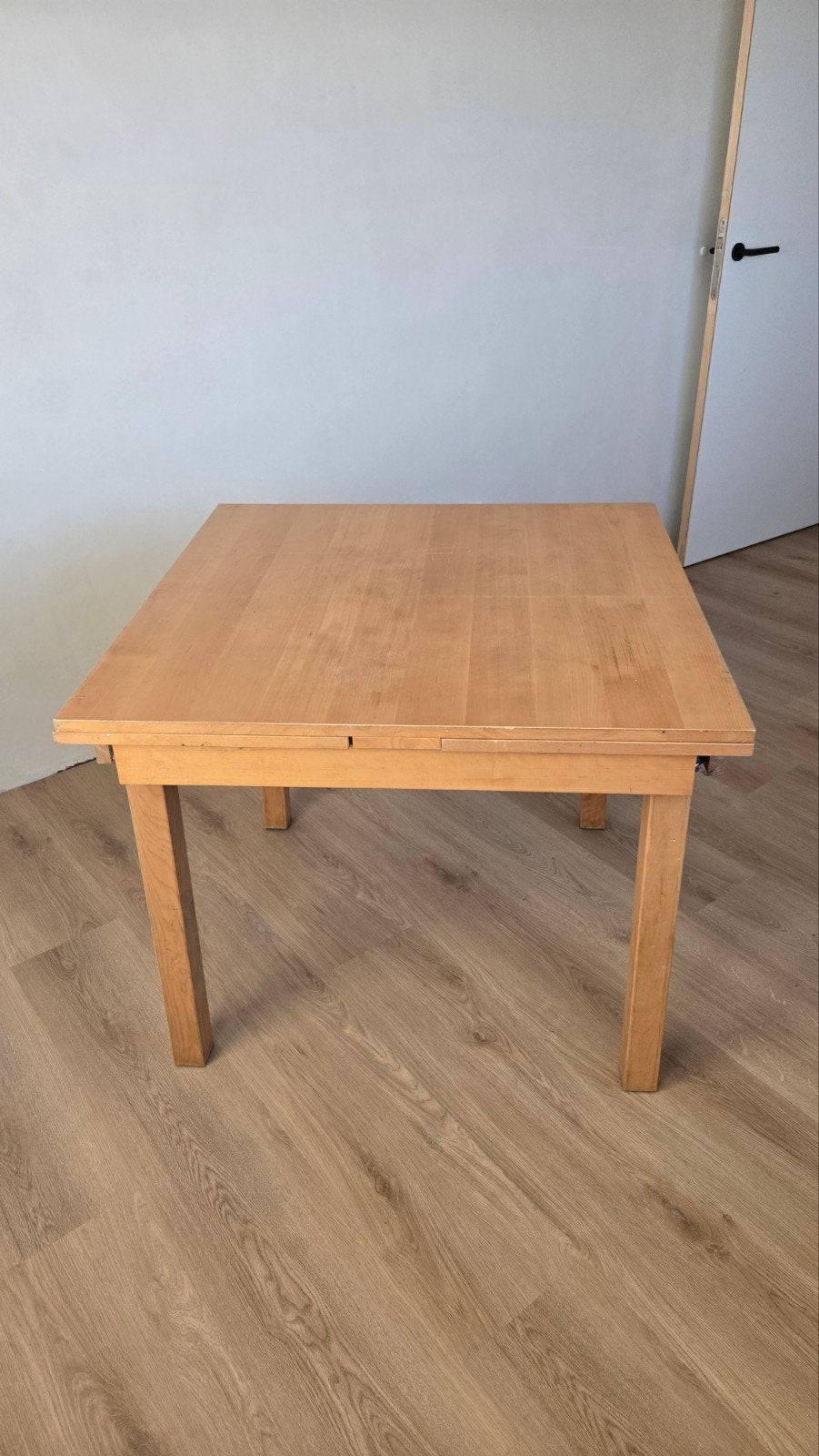 Table extensible (Ikea Bjursta), Enlèvement, Utilisé, Bois