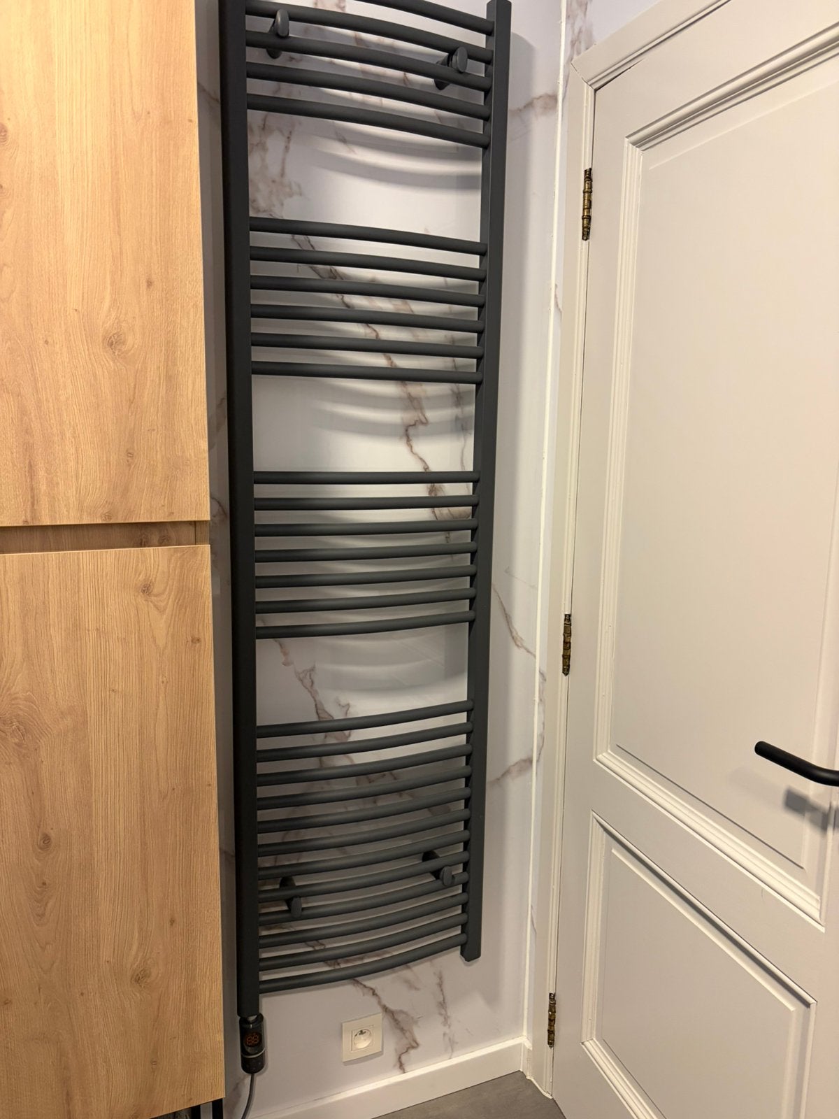 Handdoekradiator, Doe-het-zelf en Bouw, Ophalen, Zo goed als nieuw