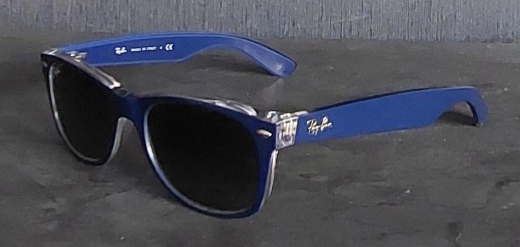 Ray Ban zonnebril, Enlèvement, Lunettes de soleil
