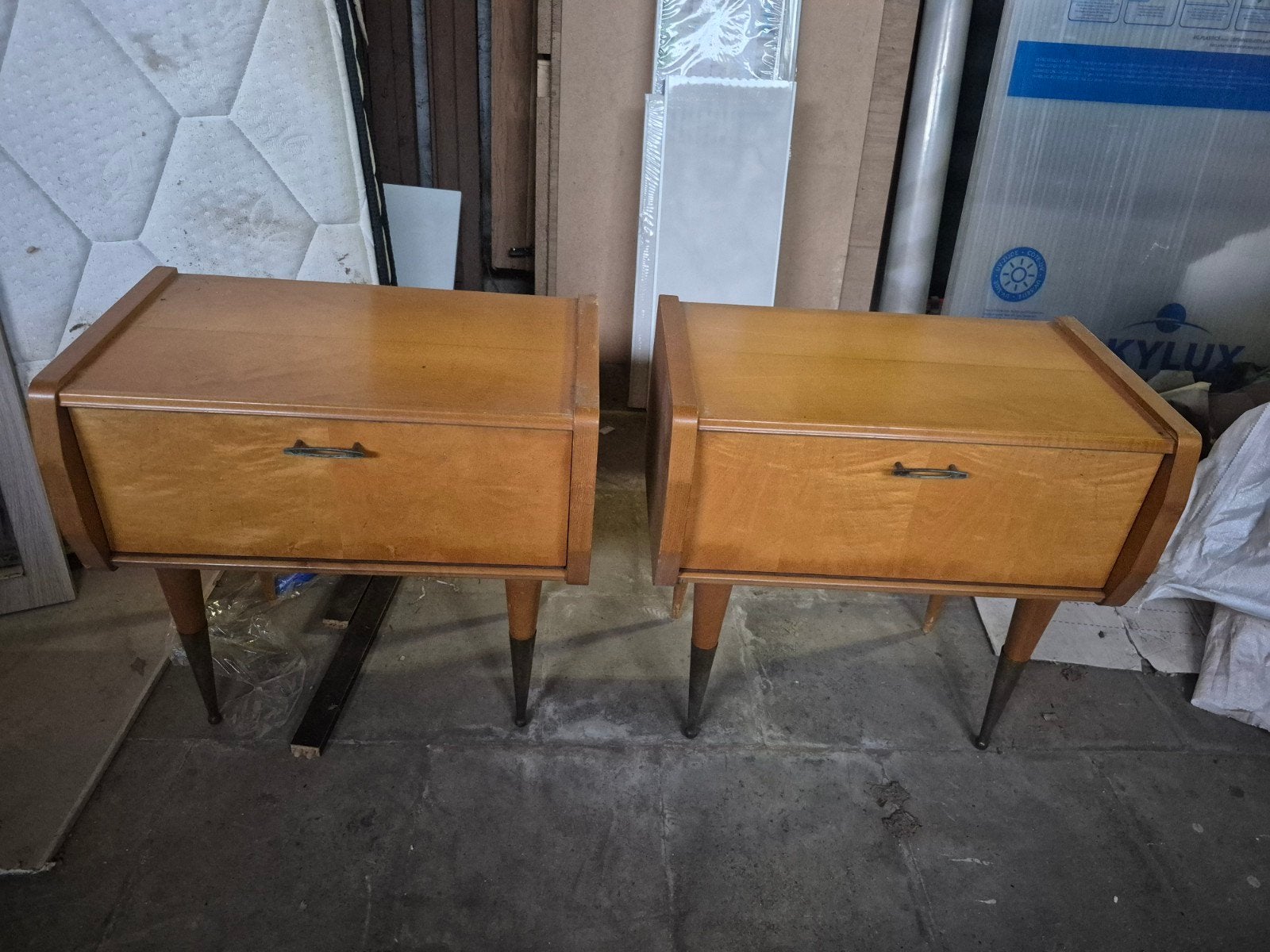 2 vintage nachtkastjes, Huis en Inrichting, Ophalen