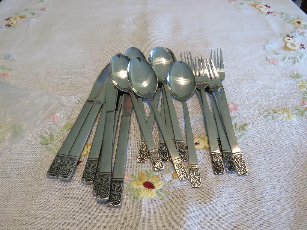 Ensemble de couverts en inox (19), Résiste au lave-vaisselle, Enlèvement ou Envoi, Ensemble de couverts, Utilisé