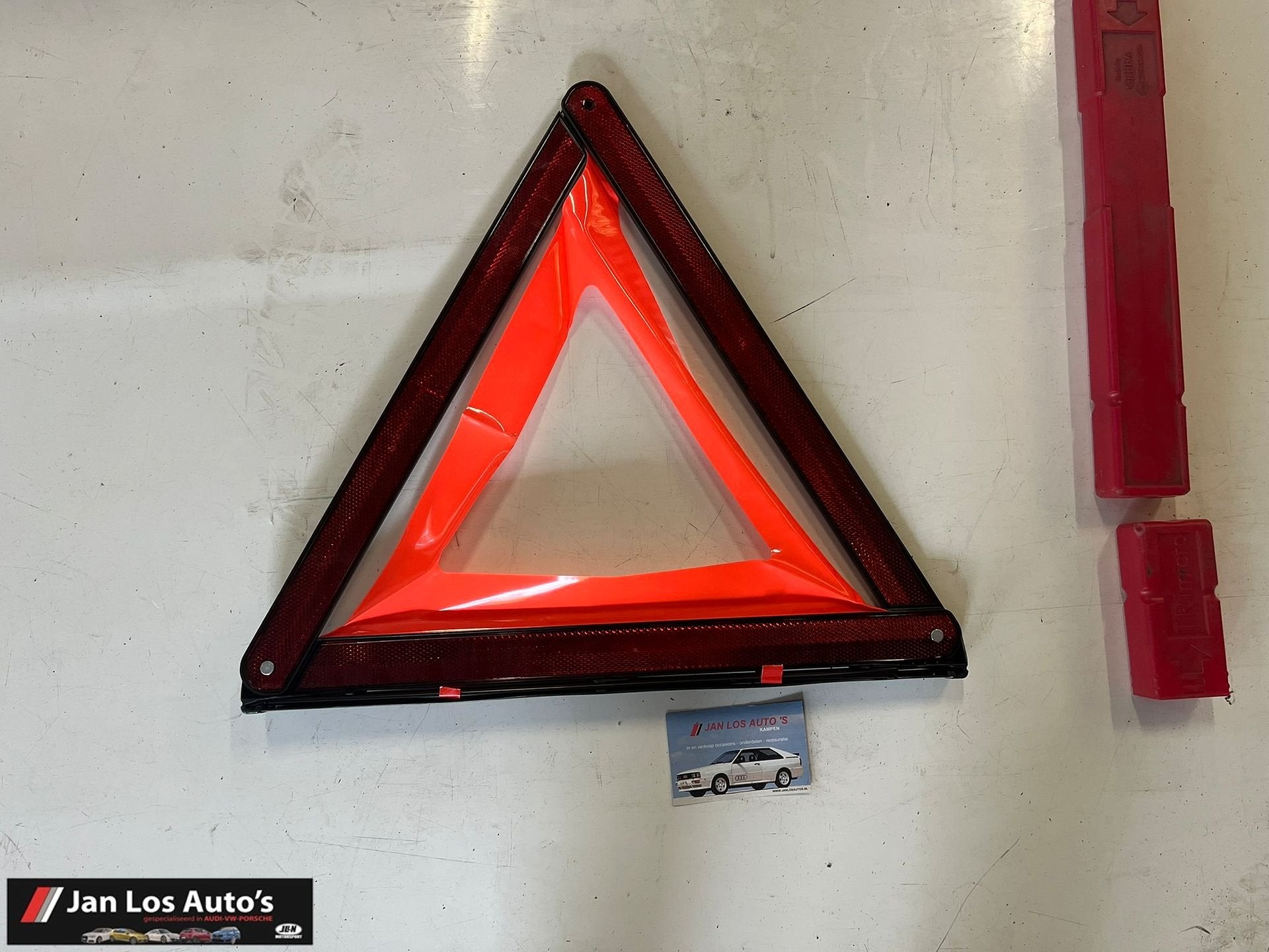 Gevarendriehoek Audi VW 8K0860251, -, Comme neuf, -, -