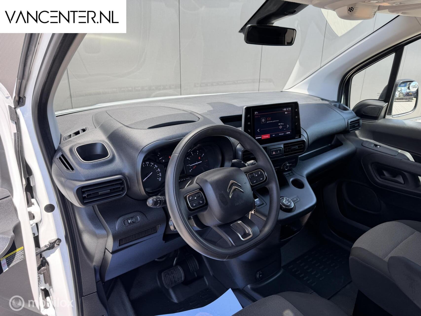 Citroen Berlingo 1.5 BlueHDI 130PK Automaat Apple Carplay, Autos, 1350 kg, Achat, Euro 6, Entreprise