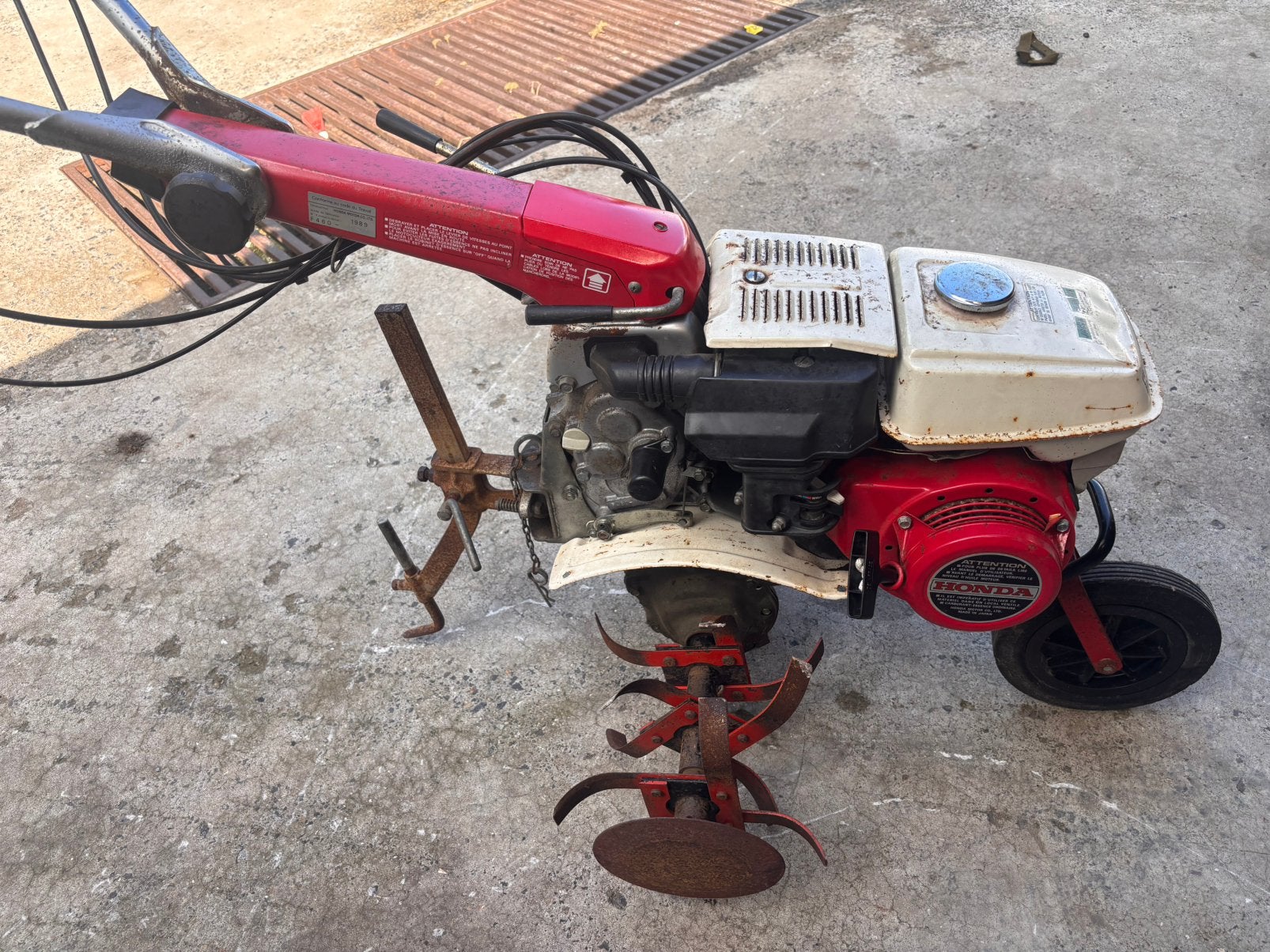 Tuinfrees Honda f460, Doe-het-zelf en Bouw, Ophalen, Gebruikt, Benzine, Tuinfrees