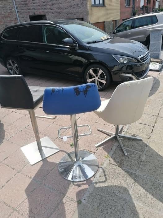 tabourets et chaise a recouvrir (neuf), Enlèvement, Réglable en hauteur, Comme neuf