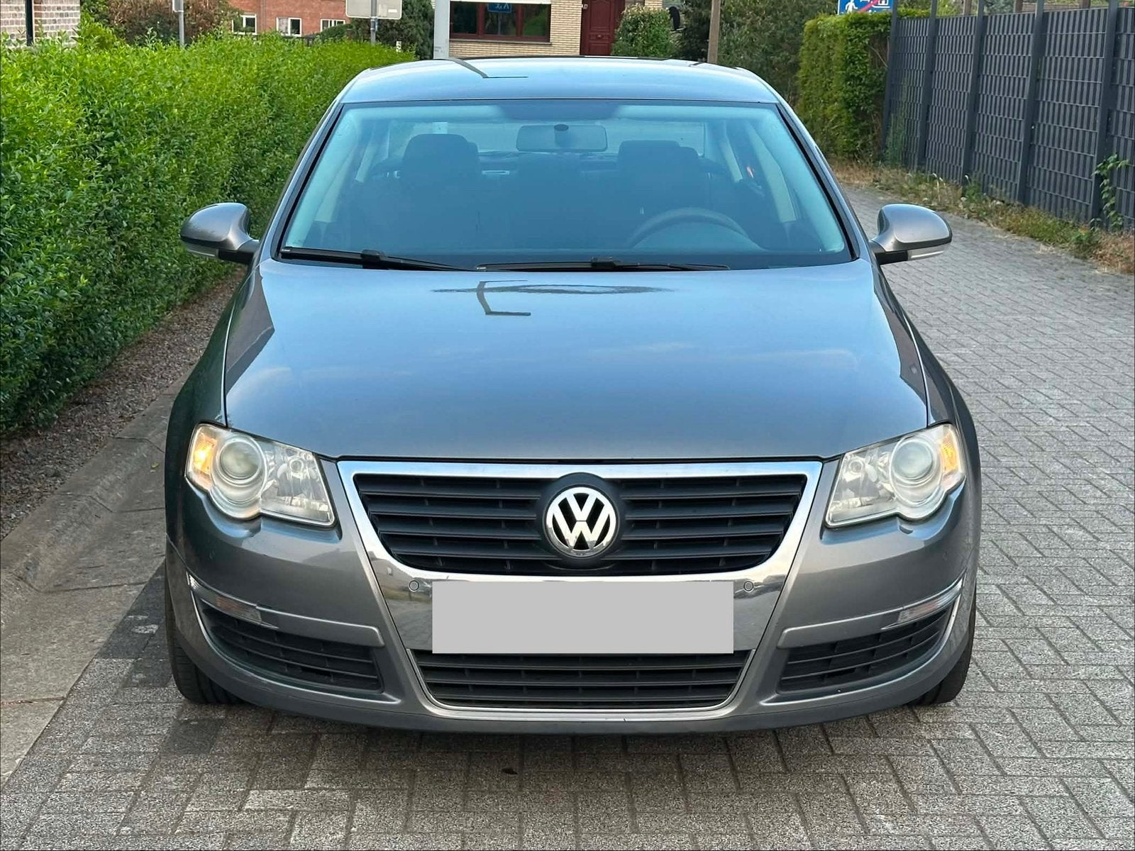 Volkswagen passat 2.0 tdi prijs 2000€, Auto's, Volkswagen, Particulier, Passat, Diesel, Euro 4, Berline, 5 deurs, Handgeschakeld