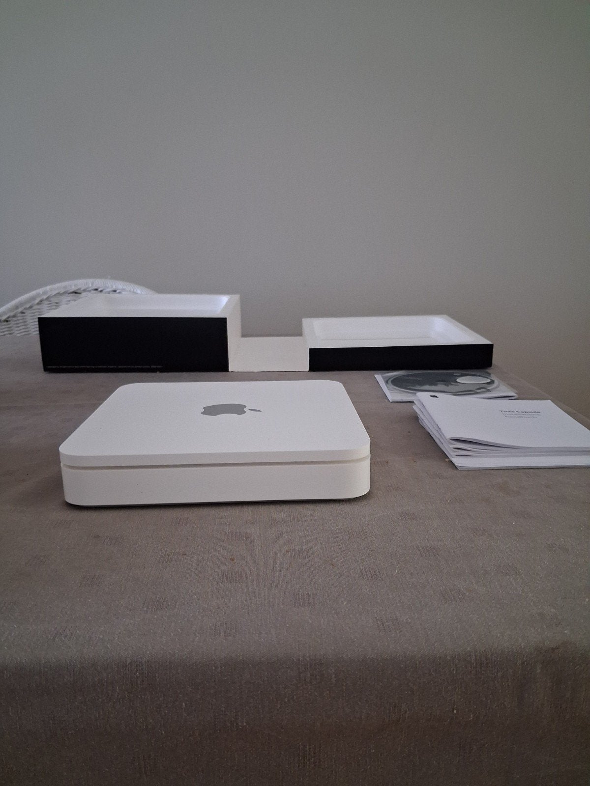 disque dur externe blanc Apple Capsule time  1T, Computers en Software, Netwerk switches, Ophalen