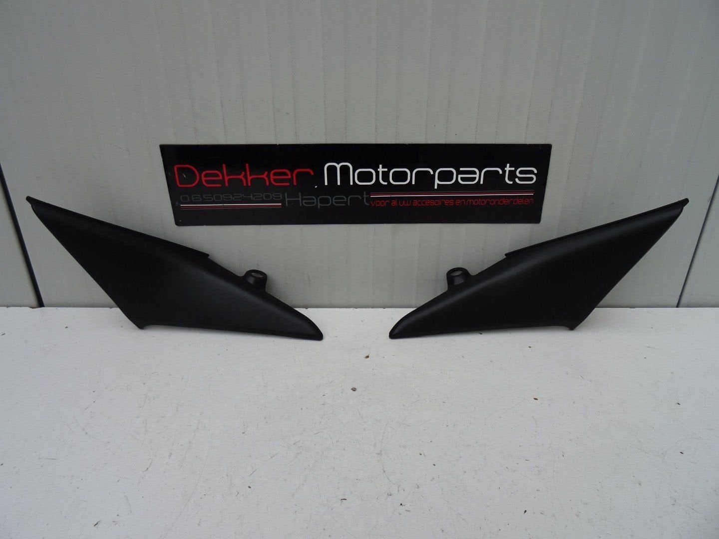 Linker + Rechter Tankkap Honda CBR600RR 2003-2004 PC37, Gebruikt, -, -, Ophalen of Verzenden