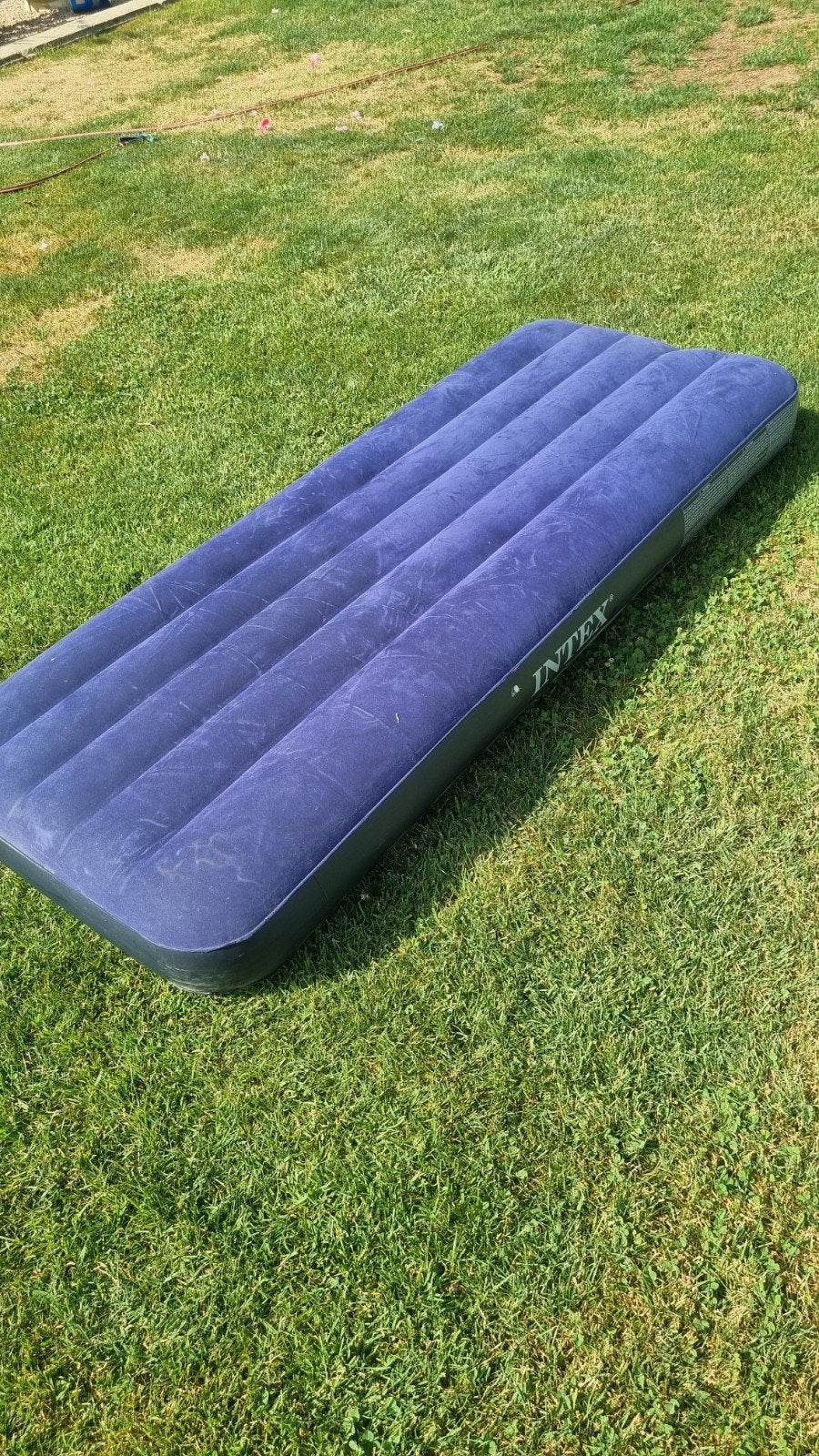 Luchtmatras 1 persoon Intex, Ophalen, Zo goed als nieuw, 1-persoons