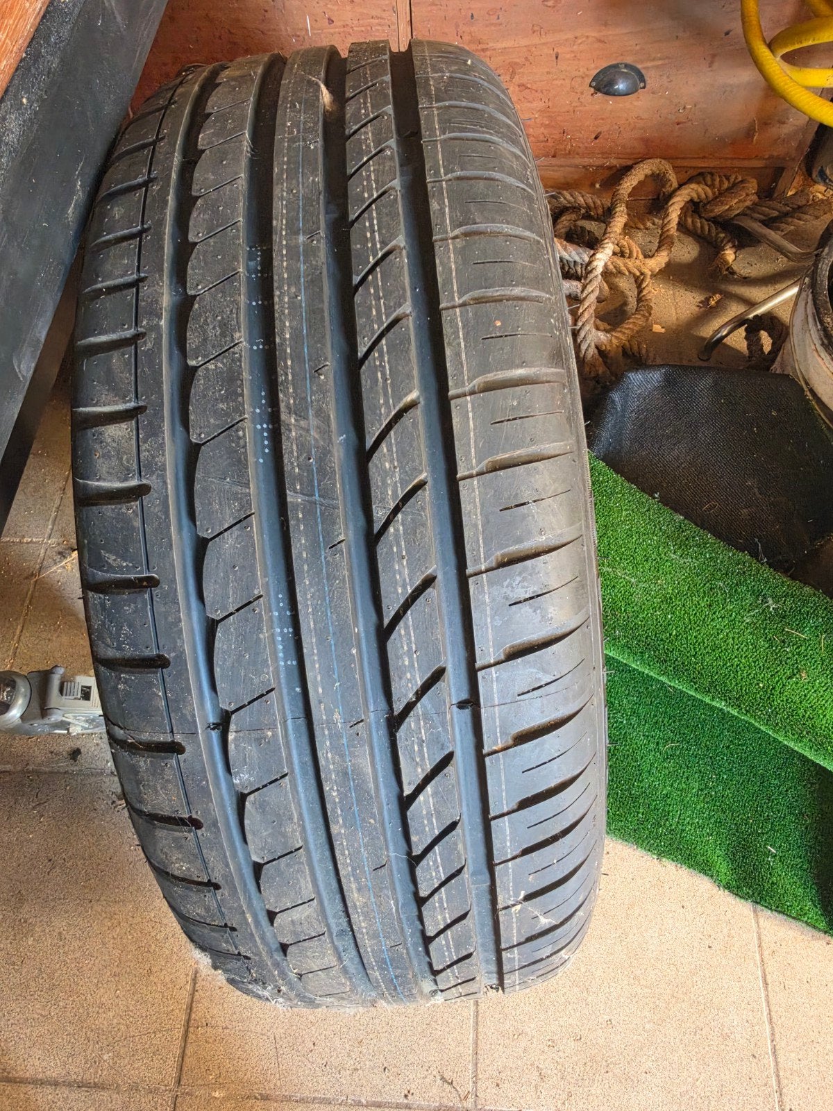 nieuwe velg en band, Ophalen of Verzenden, Toyota