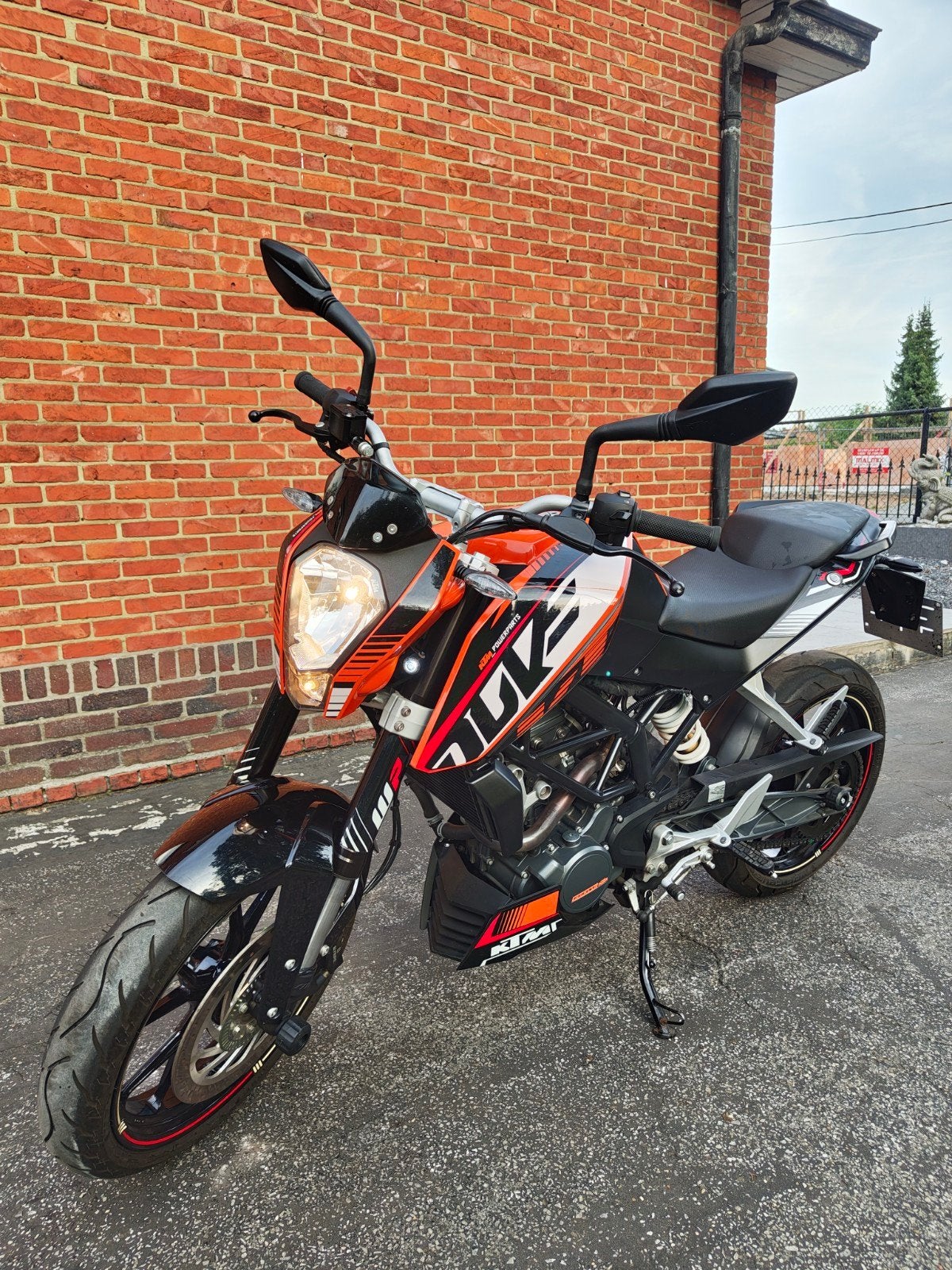 KTM Duke 125 2013 | 3.600 km | Perfecte staat, Motoren, Particulier, Naked bike