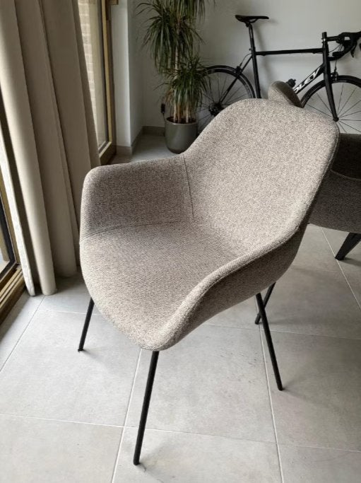 Juunto Tafel en stoelen set, Maison & Meubles, Chaises, Gris, Comme neuf, Enlèvement, Modern