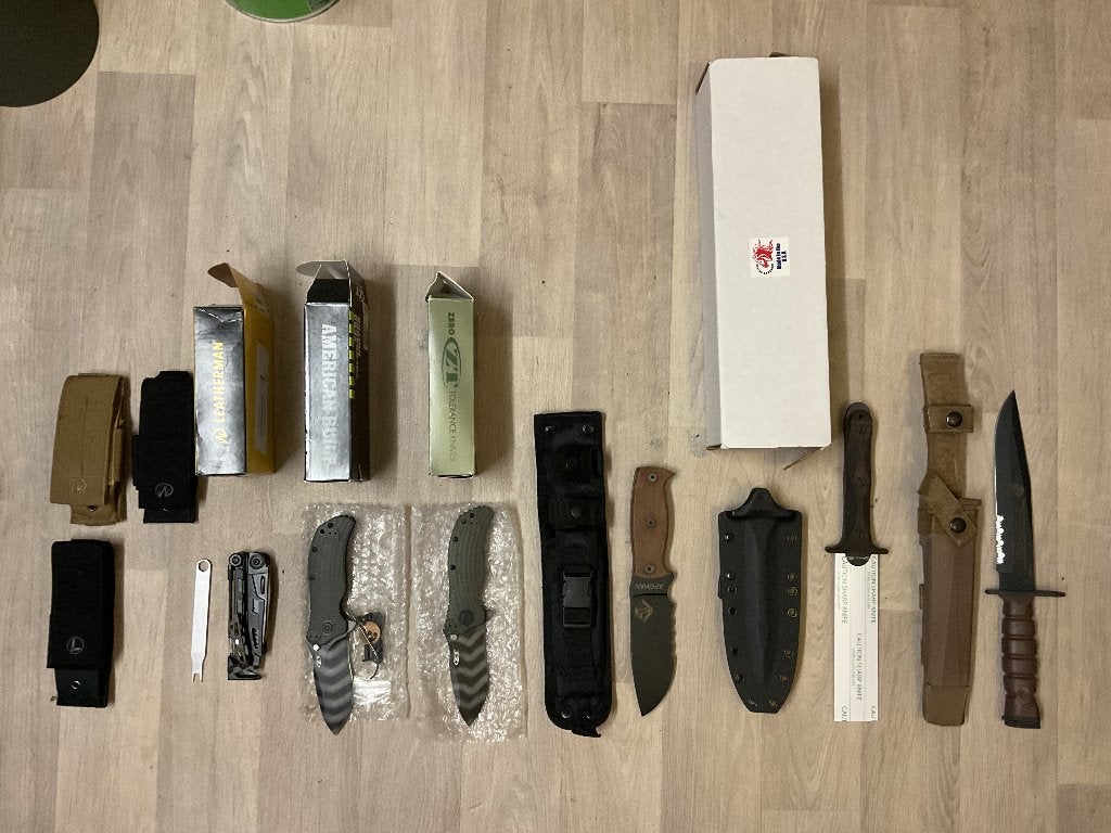 Zero tolerance Hinderer Leatherman Ontario knives mes, Envoi, Comme neuf