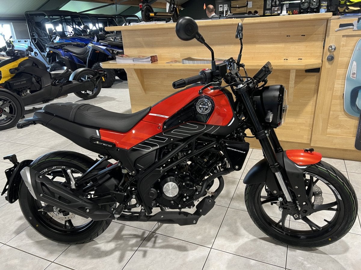 Benelli Leoncino 125, Motos, Entreprise, Naked bike, 125 cm³, Jusqu'à 11 kW
