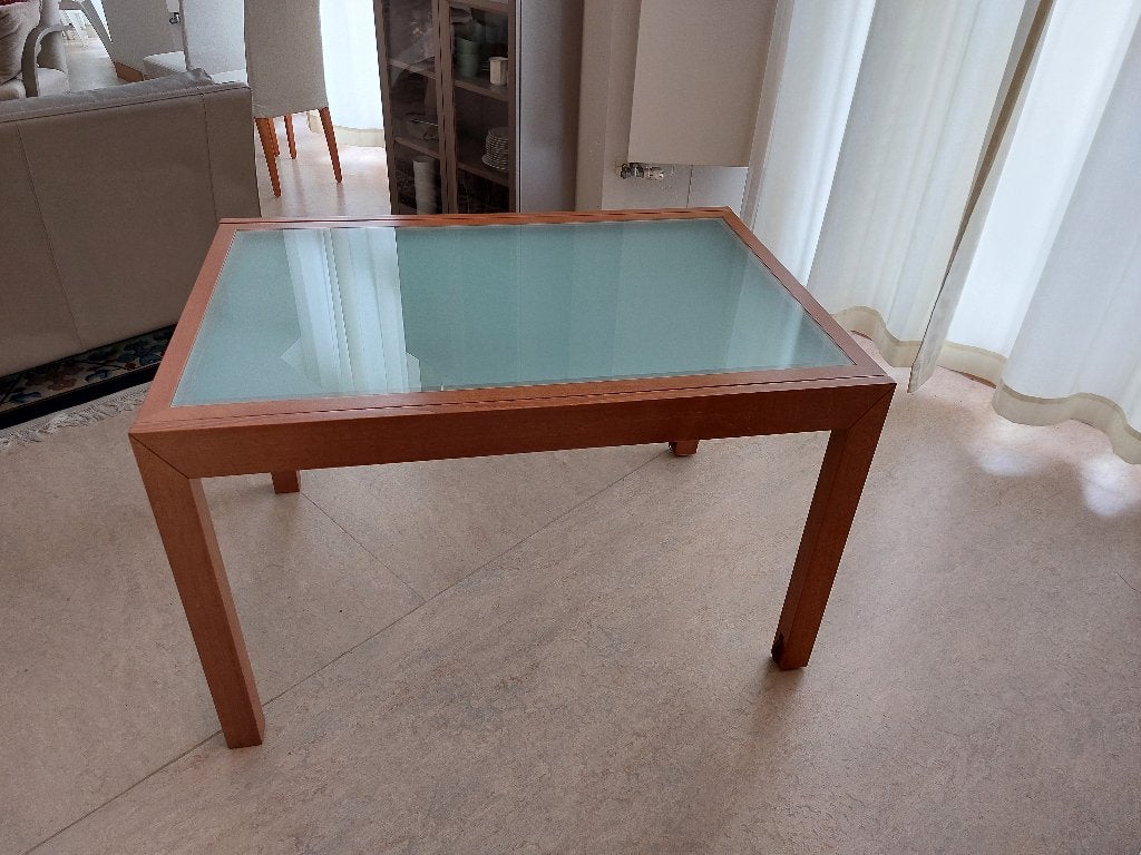 Table et 4 chaises, Huis en Inrichting, Complete eetkamers, Gebruikt, 4 tot 6 stoelen, Ophalen