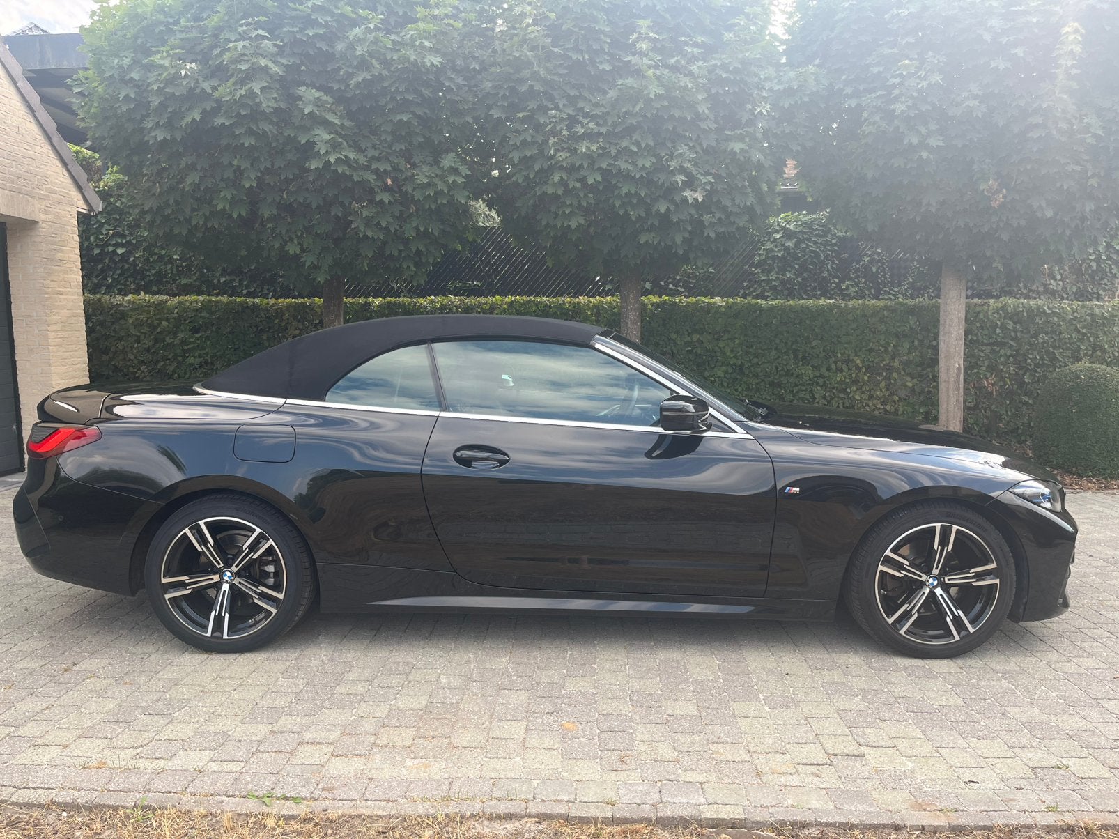BMW 420 D cabrio M sport, volledige optie, van particulier, Automaat, Achterwielaandrijving, Cabriolet, Zwart