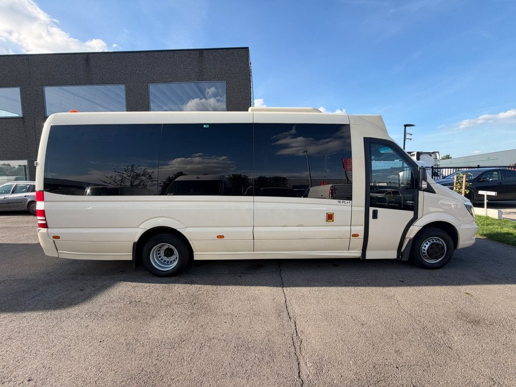 Mercedes Sprinter 519 Bus (Stock ID 28993) — 7
