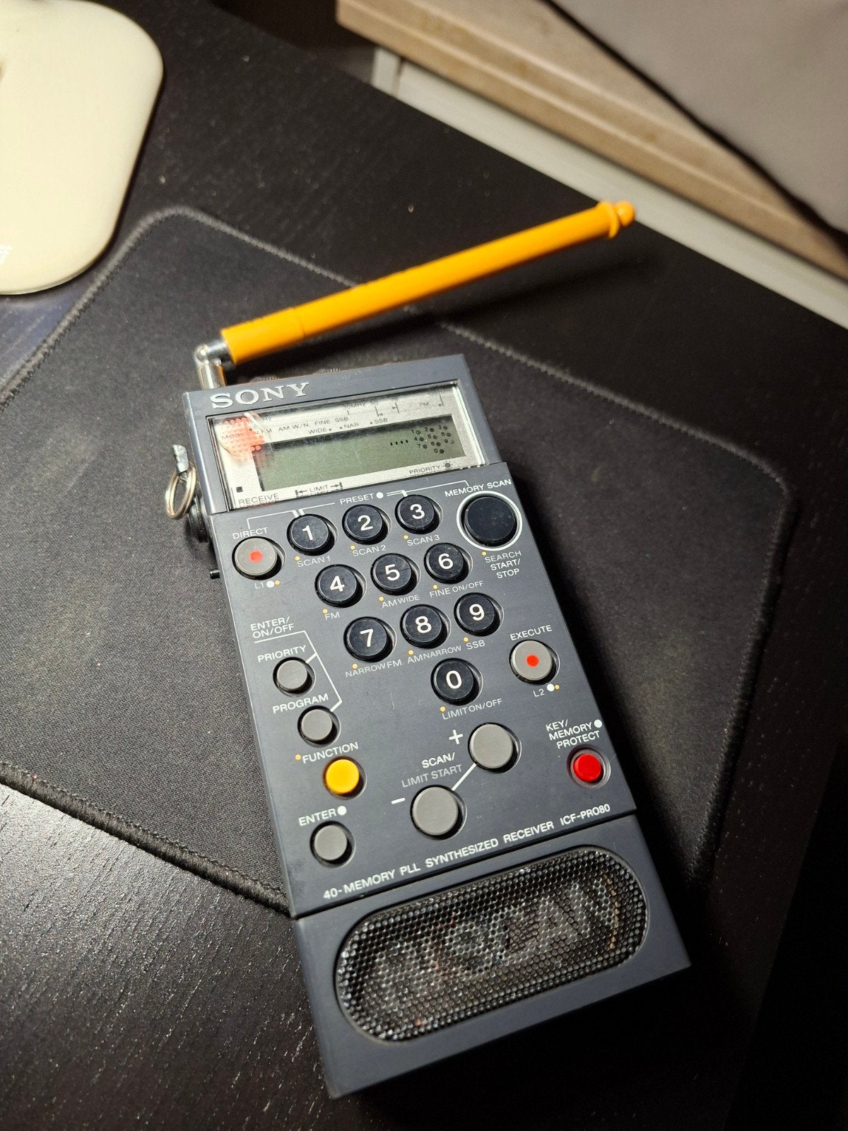 SONY ICF PRO 80 radio uit 1987, Ophalen of Verzenden, Radio