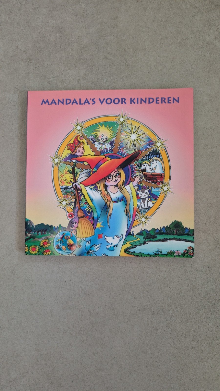 Klaus Holitzka - Mandala's voor kinderen, Klaus Holitzka, Overige typen, Ophalen of Verzenden, Zo goed als nieuw