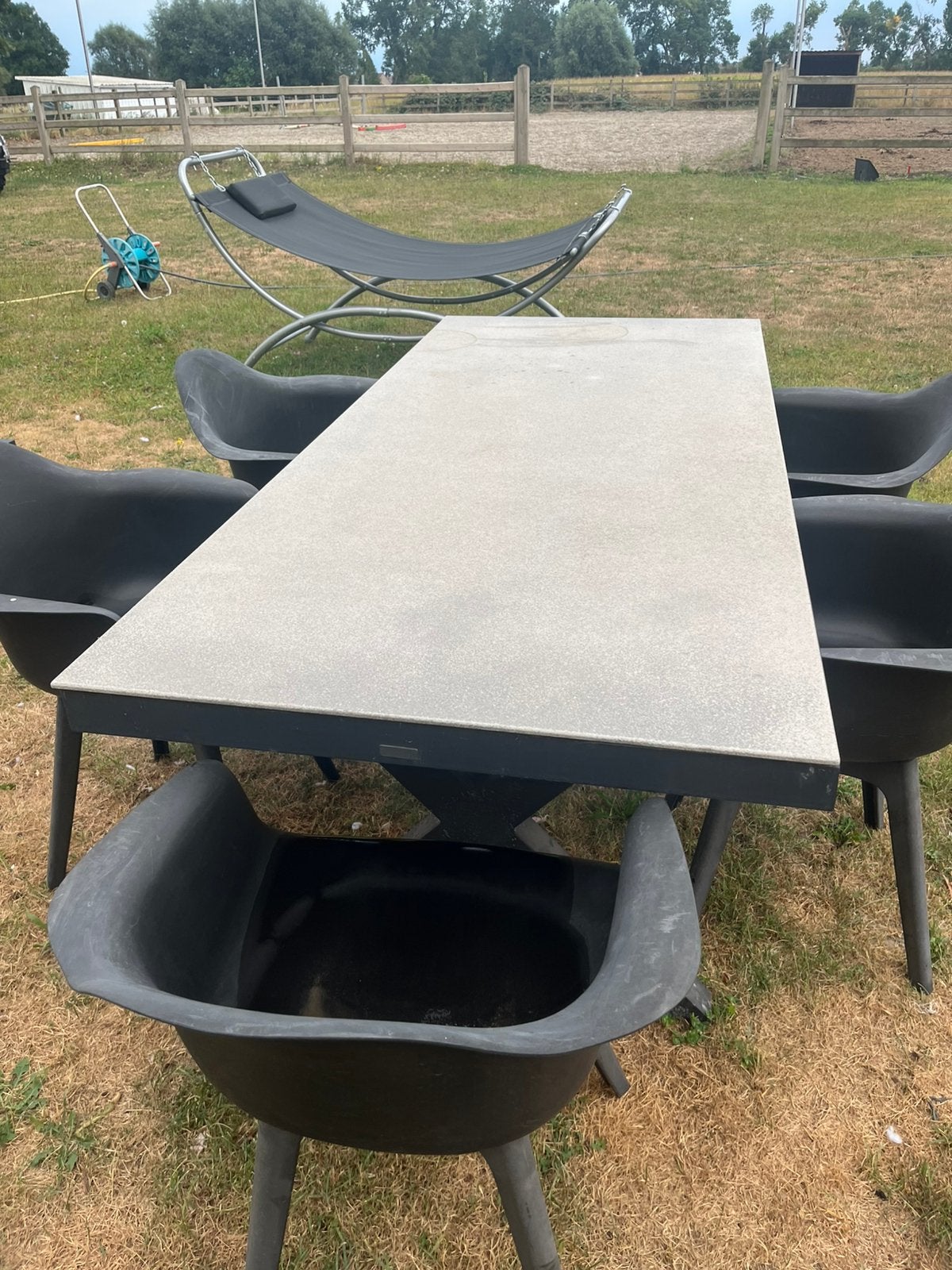 Tafei met 8 stoelen, Huis en Inrichting, Ophalen