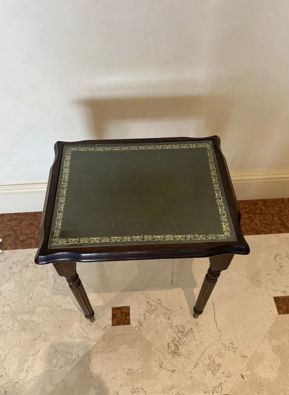 Prachtige Vintage houten bijzettafel 52cm/39cm/53cm LxBxH, Huis en Inrichting, Tafels | Bijzettafels, Ophalen, Zo goed als nieuw