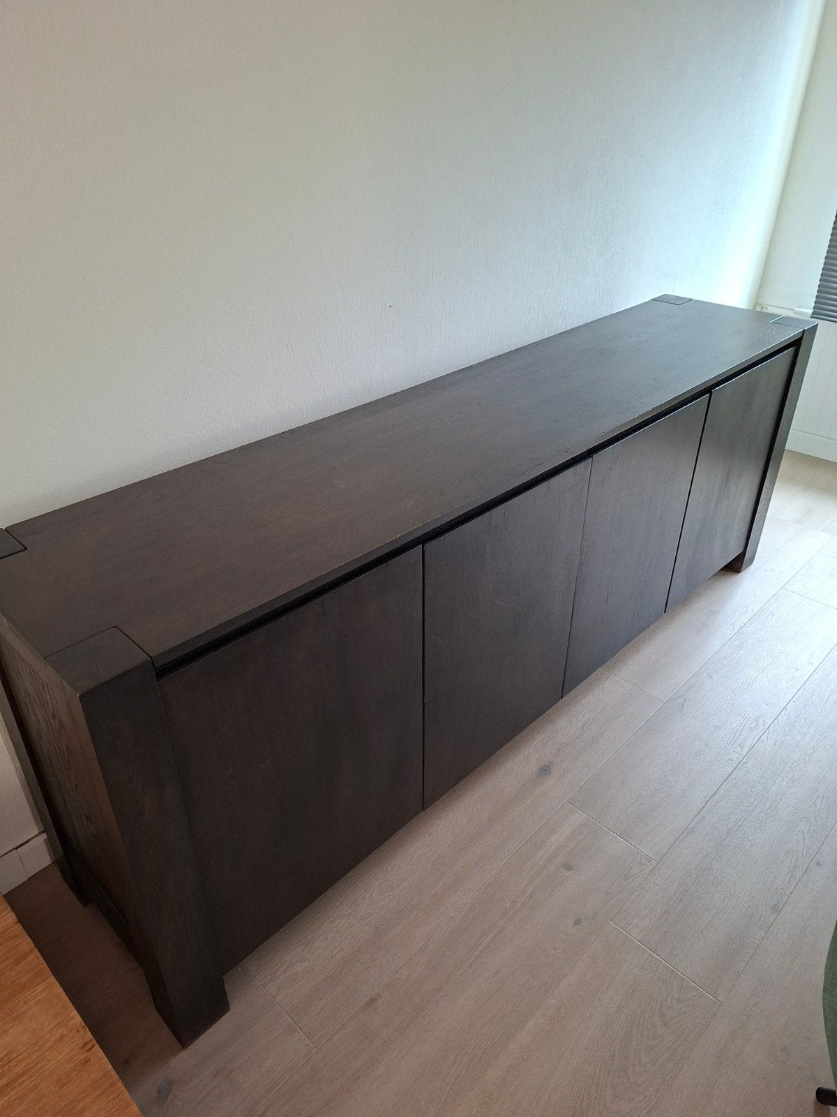 Buffet au design moderne 230x50, Maison & Meubles, Armoires | Dressoirs, Enlèvement