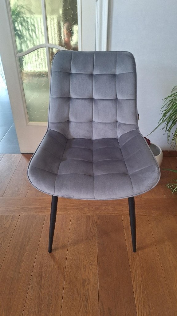 4 ruime comfortabele eetkamerstoelen in perfecte staat, Ophalen, Zo goed als nieuw