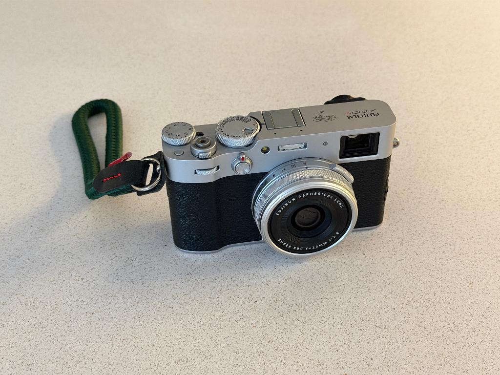 Fujifilm X100V - parfait état, TV, Hi-fi & Vidéo, Sans zoom optique, Compact, Comme neuf, Enlèvement