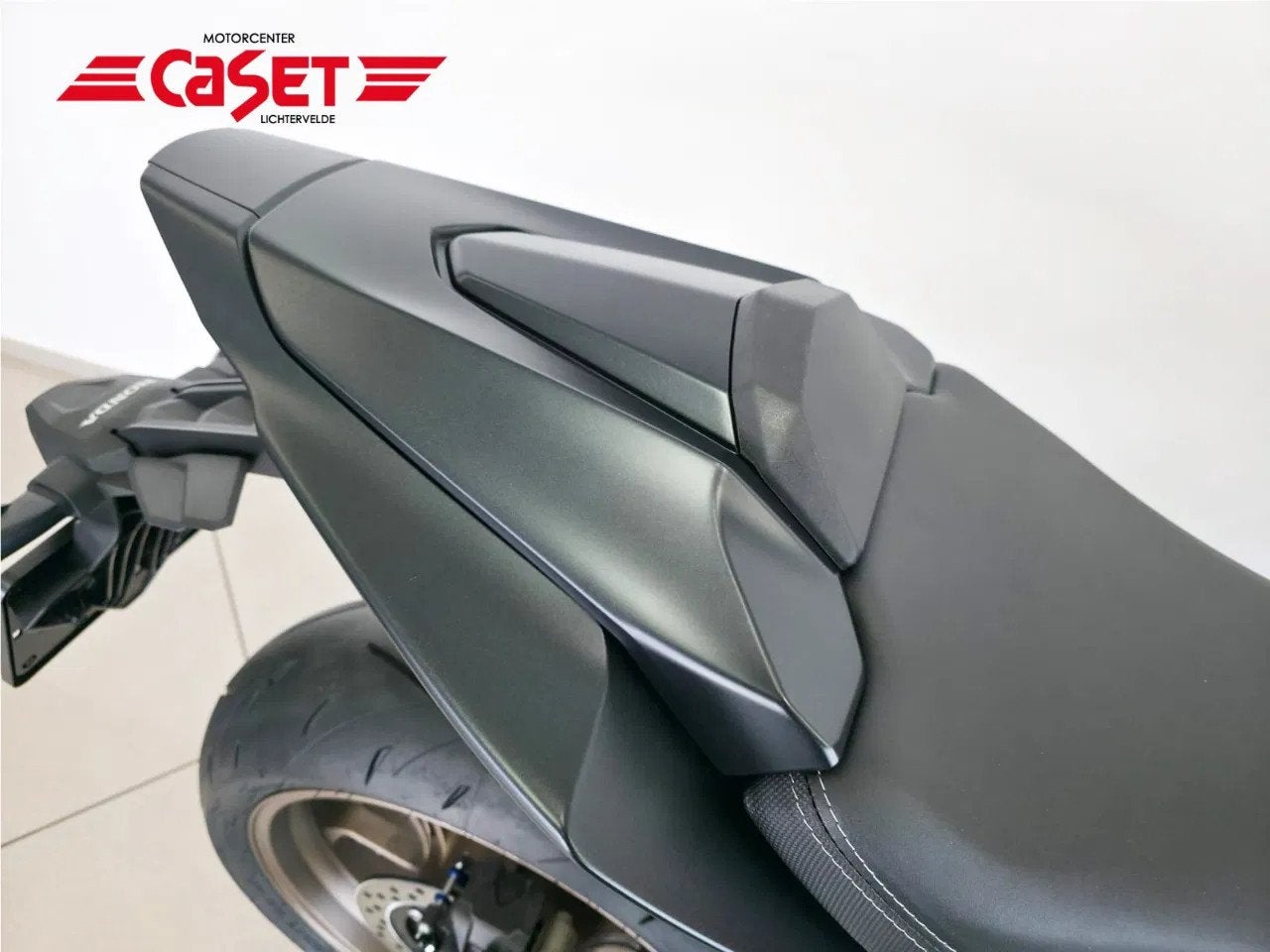 Honda CB 650 RACR (année de construction 2025), Entreprise, Plus de 35 kW, Autre, 649 cm³