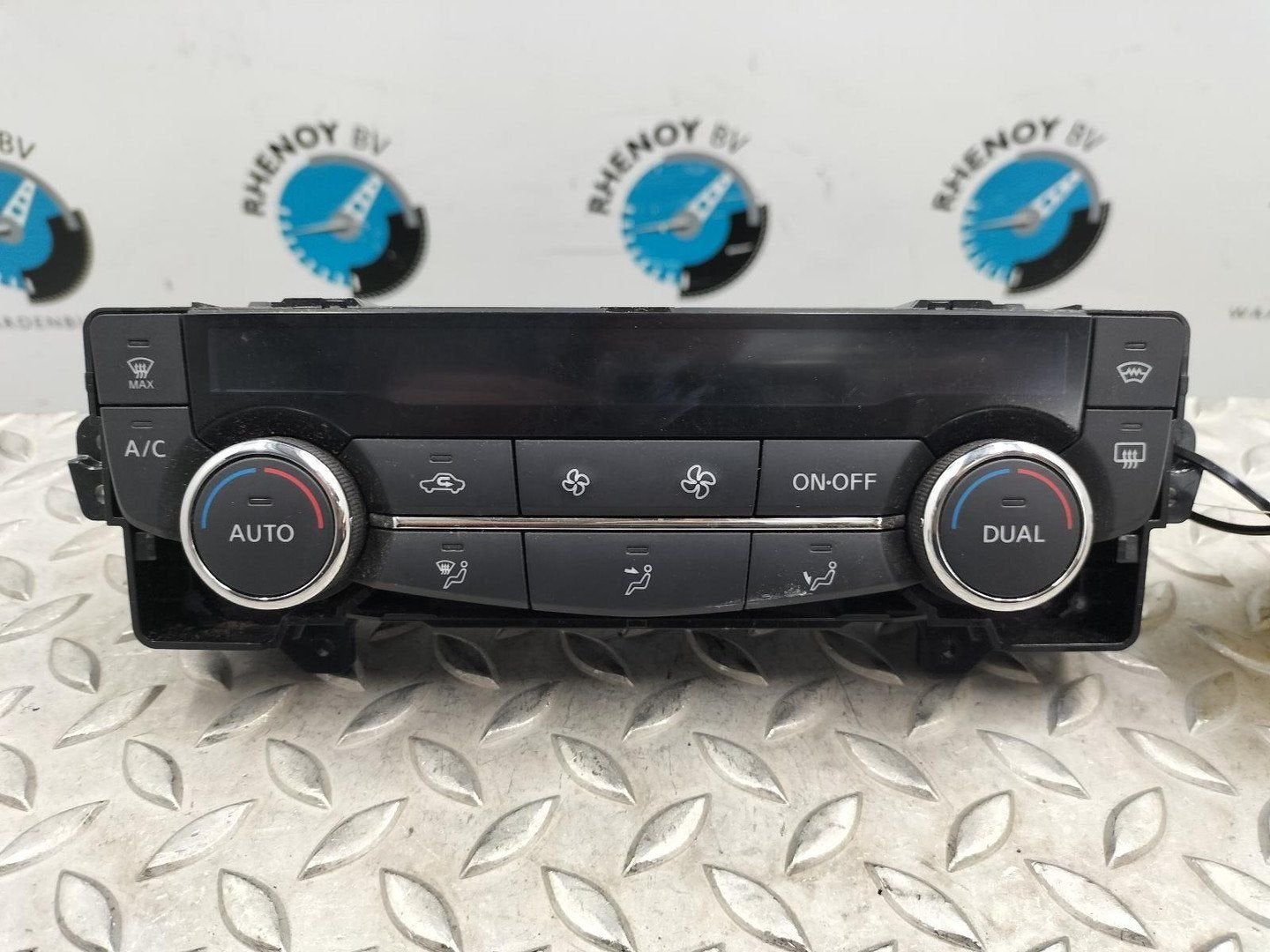 NISSAN QASHQAI J11E 1.3 DIG-T Tekna +  KACHEL BEDIENINGSPANE, Ophalen of Verzenden, Gebruikt, ARN erkend