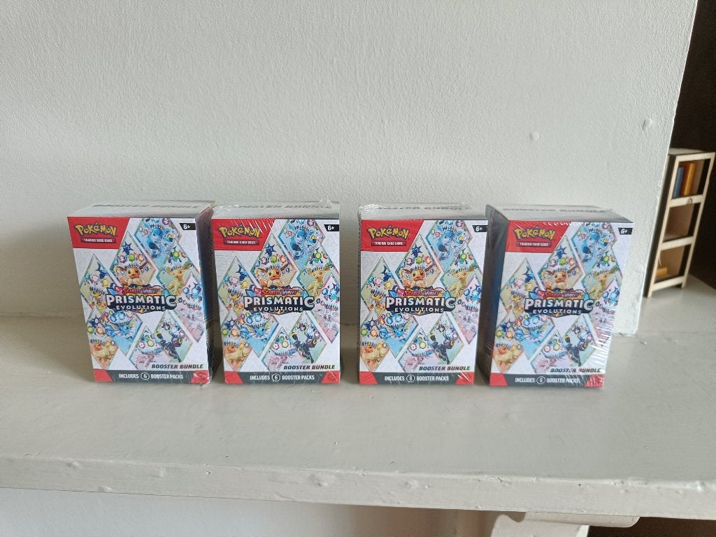 Pokemon Prismatic evolution bundles, Hobby en Vrije tijd, Verzamelkaartspellen | Pokémon, Ophalen, Nieuw, Boosterbox