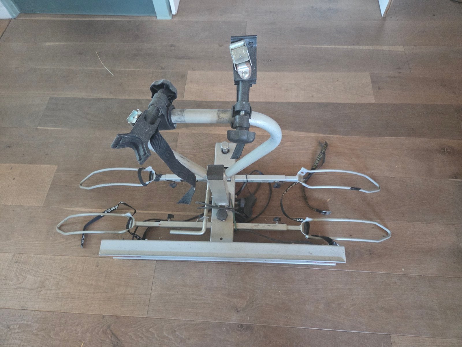 Fiesrek voor 2 fietsen., Enlèvement