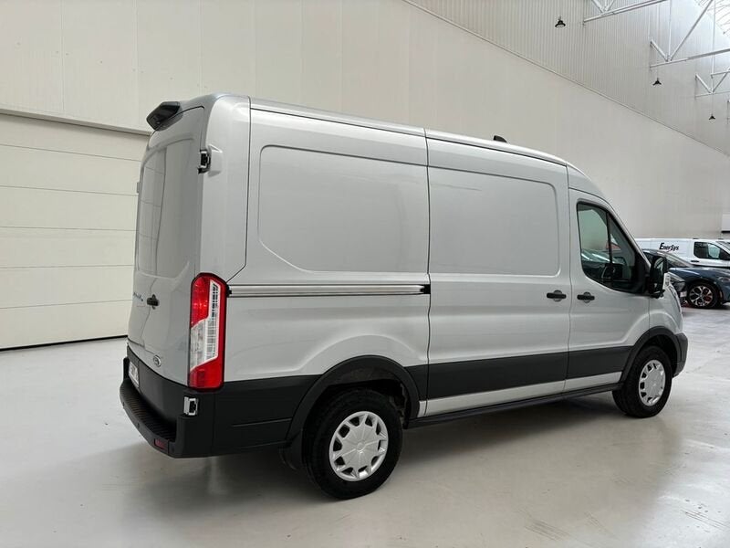 Ford E-Transit * E Transit L2-H2 *- POWER ON BOARD *, Autos, Argent ou Gris, Achat, Entreprise, 3 places