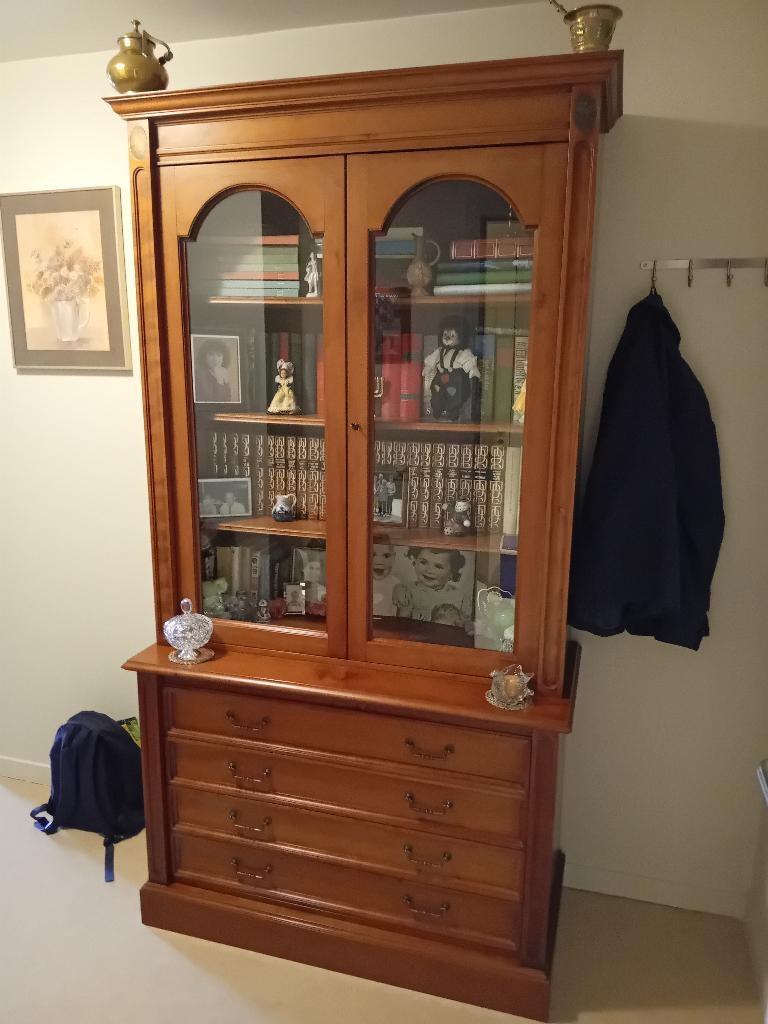 boekenkast resp vitrinekast, Ophalen, 200 cm of meer, Klassiek, Zo goed als nieuw