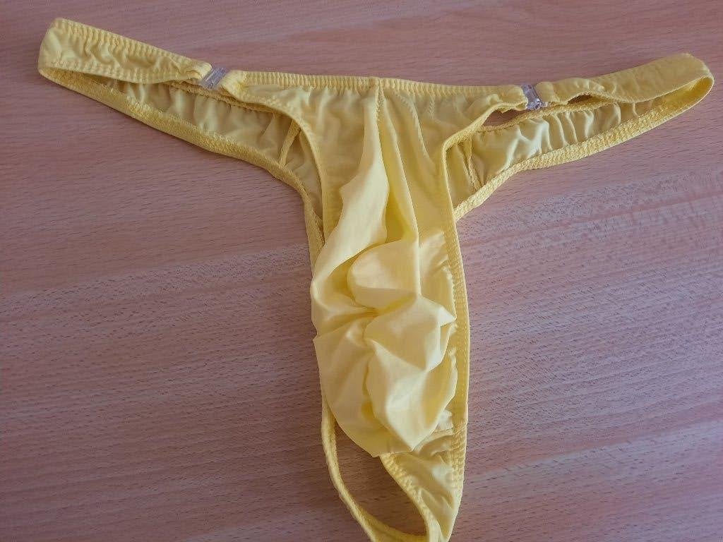 Gele string met haakjes, Ophalen of Verzenden, Geel, Geen merk, Slip