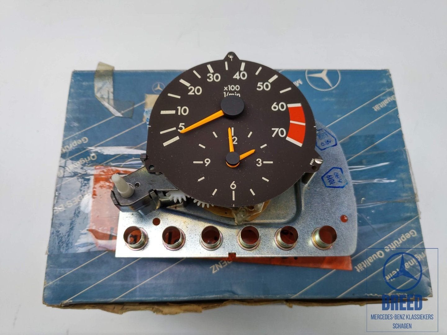 NOS toerenteller voor Mercedes-Benz W124 met M102 motor, -, Nieuw, Ophalen of Verzenden, -