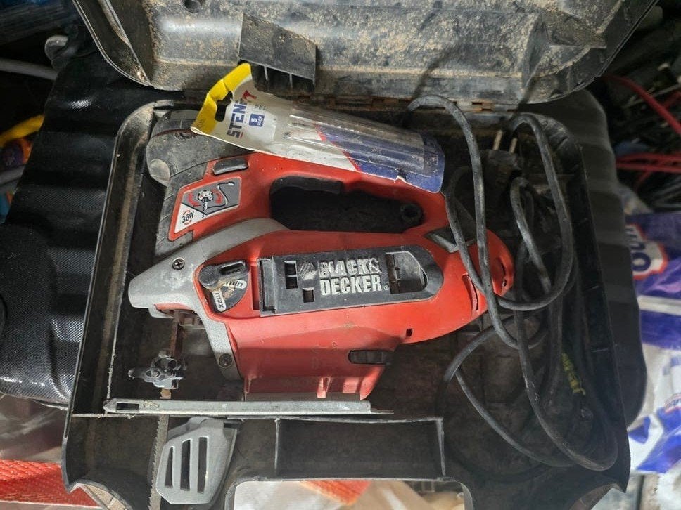 Decopeerzaag 360 ° black & decker, Ophalen, Gebruikt, 600 watt of meer, Overige typen