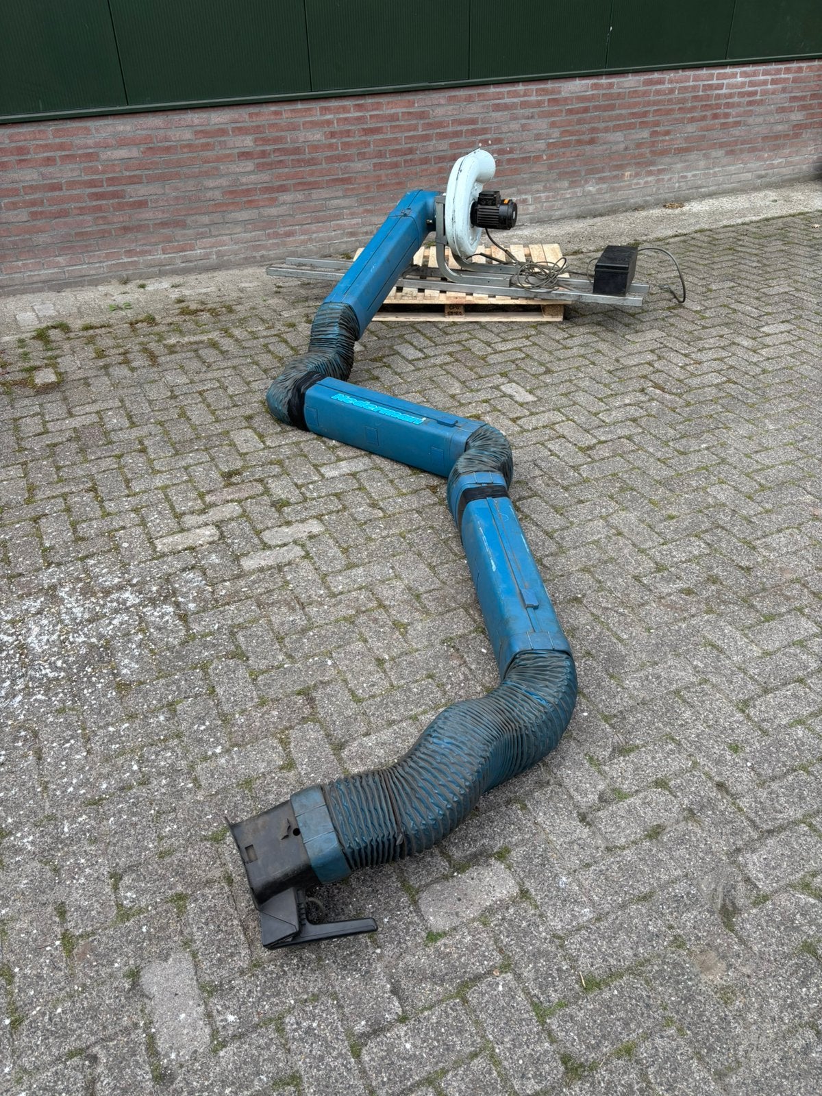 Nederman lasdampafzuiging/ afzuiger, Ophalen
