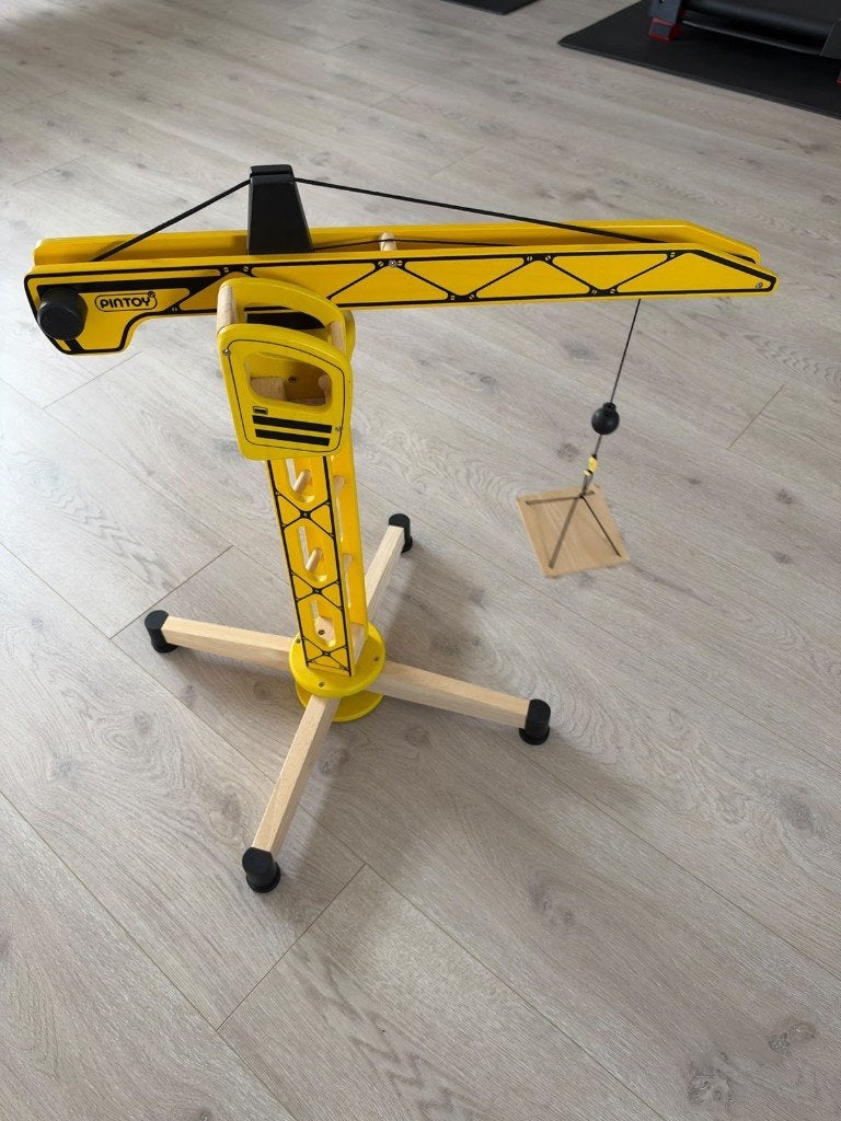 Grote houten bouwkraan – Pintoy, Ophalen, Zo goed als nieuw