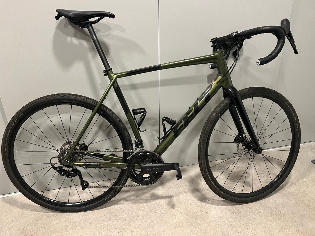 Gravelbike Felt Breed met handgespaakte custommade wielen, Fietsen en Brommers, 28 inch, Zo goed als nieuw, 57 tot 61 cm, Meer dan 20 versnellingen