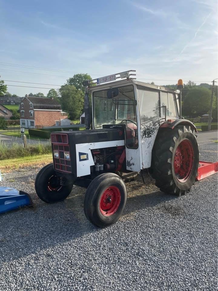 Tracteur International 654, Jusqu'à 80 ch, Case IH, Enlèvement, Utilisé