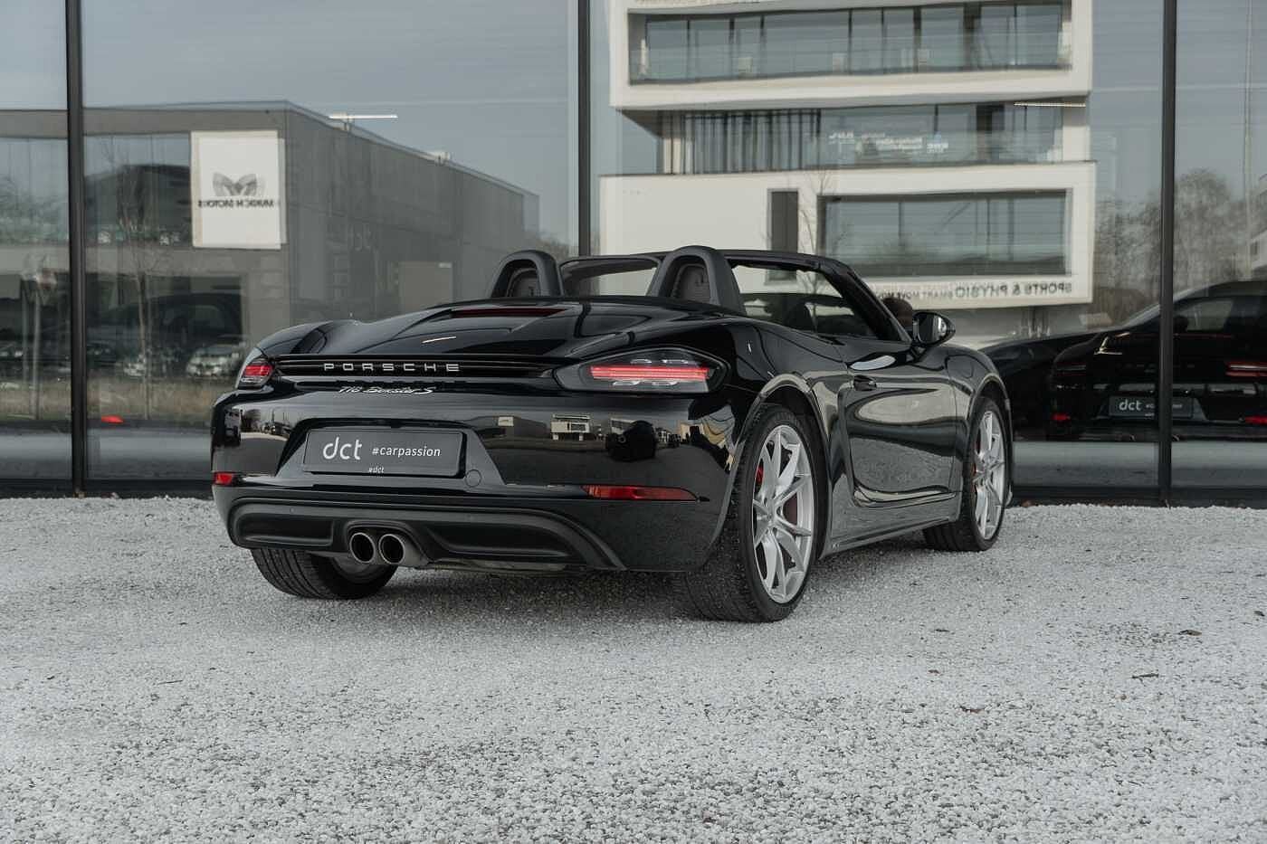 Porsche 718 BOXSTER S SportChrono ParkAssist CruiseControl, Auto's, Porsche, Gebruikt, Cabriolet, Zwart, Bedrijf
