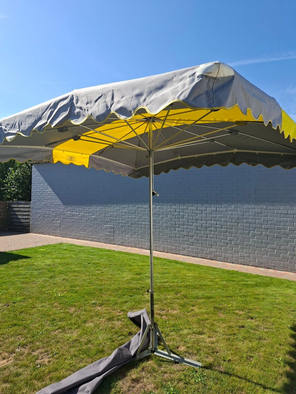 Professionele marktparaplu 3 op 3 meter, Tuin en Terras, Ophalen